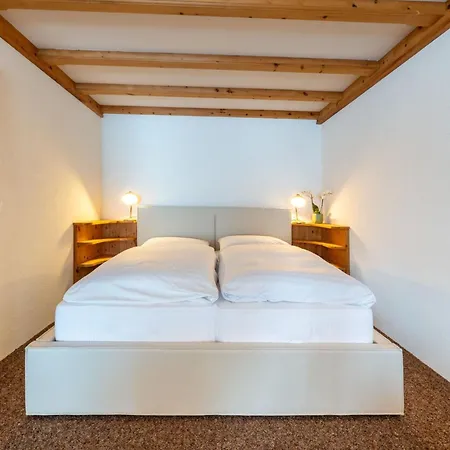 Fluem By Interhome Apartamento Pontresina