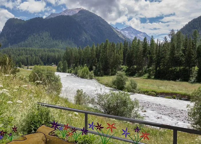 Fluem By Interhome Apartamento Pontresina